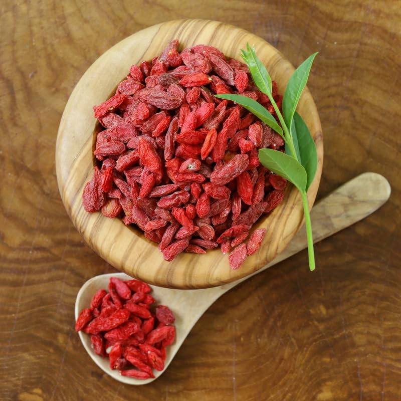 Set 6 Red Goji Berry Plants Cuttings, 8-10 Inches Tall Fruit Berry Bush Plant Cutting for Planting, Unrooted